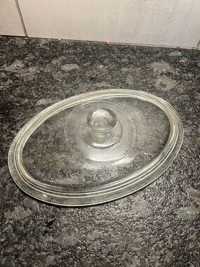 Pyrex /Corningware Replacement lid. Clear Glass Oval Lid - Vintage Style